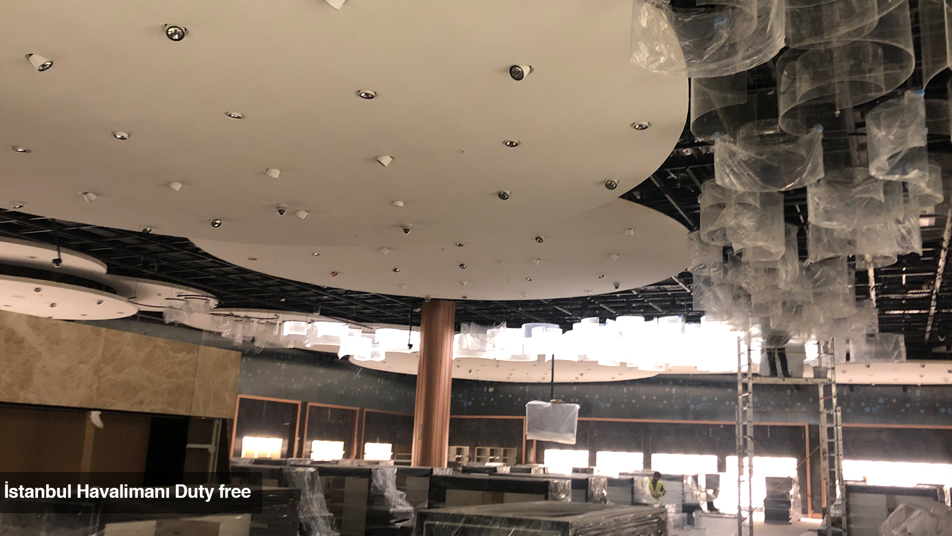 İSTANBUL HAVALİMANI DUTY FREE , modern mimari tasarım örnekleri ,istanbul airport duty free
